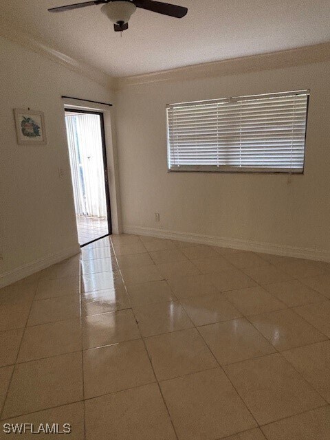 Building Photo - 2093 Pine Isle Ln