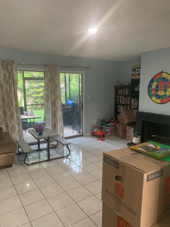 Building Photo - 5060 Downing St