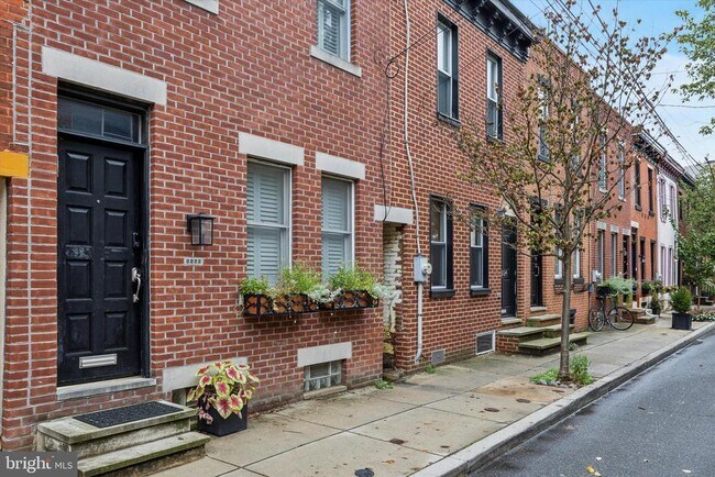 Building Photo - 2222 Kater St