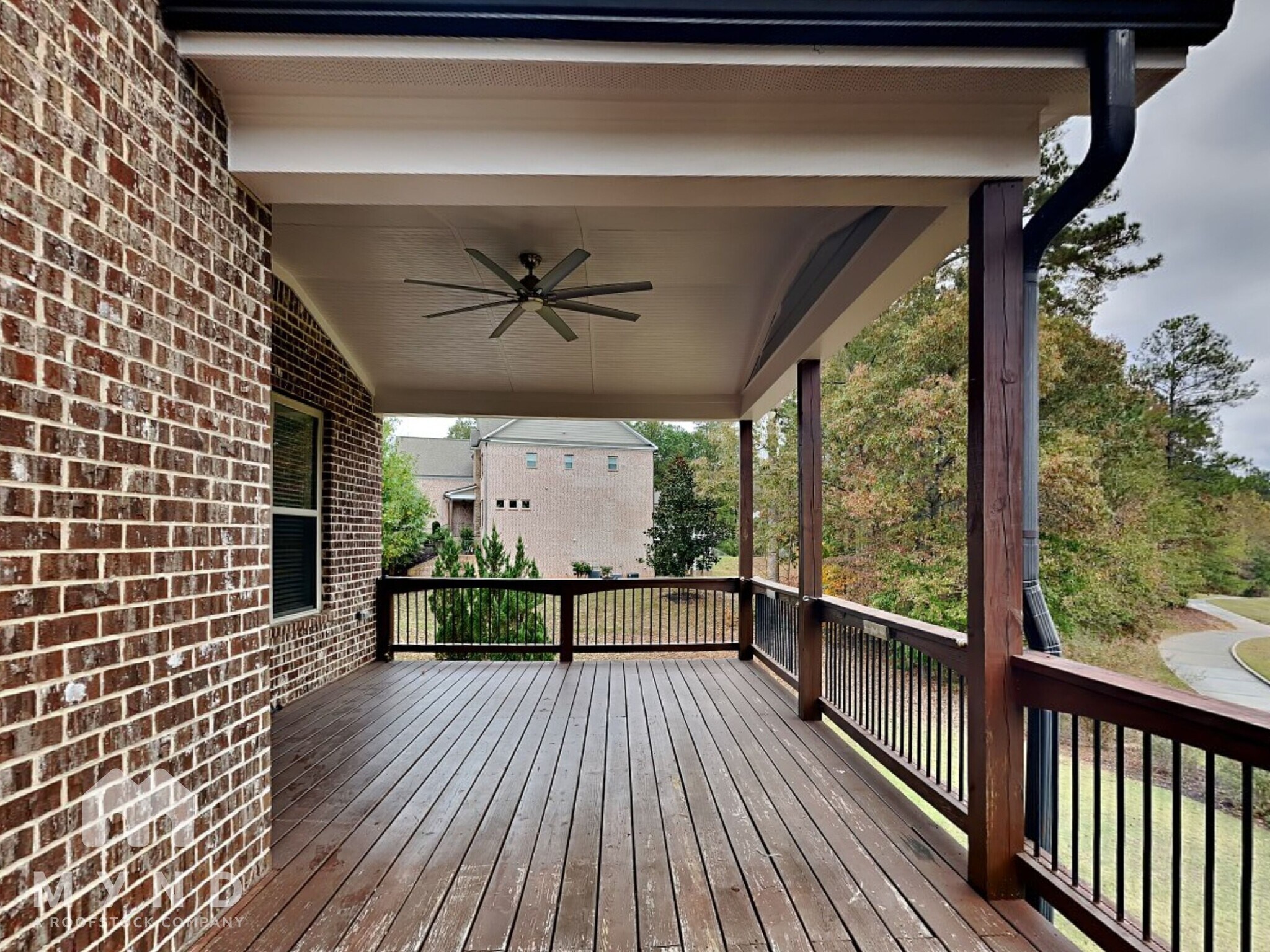 Building Photo - 2995 Manorview Ln