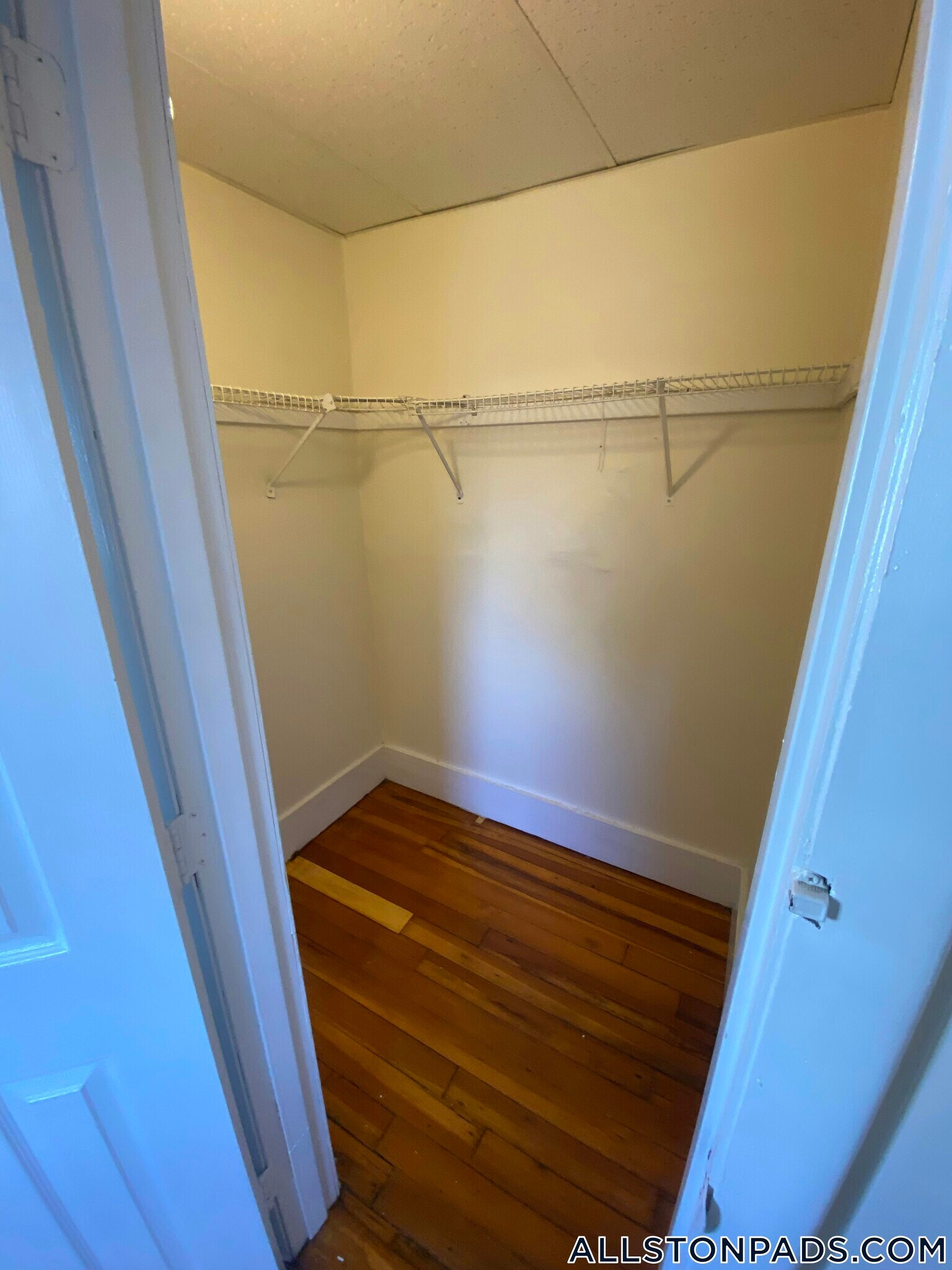 Building Photo - 437 Cambridge St