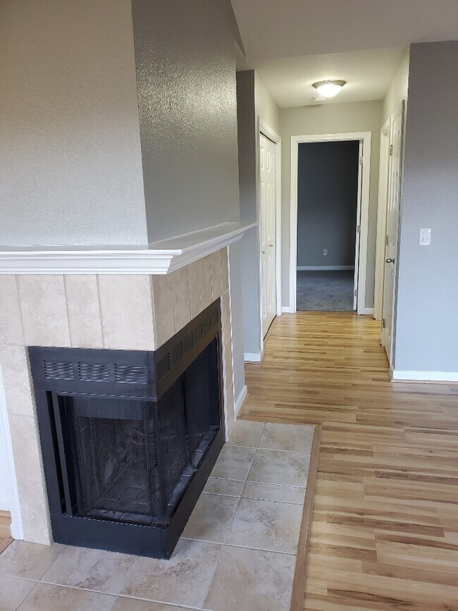 Building Photo - 9420 SW 146th Terrace
