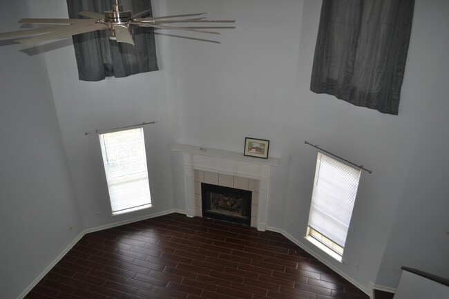 Building Photo - 4453 McManus Ct