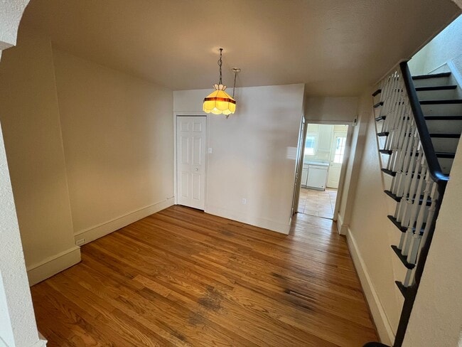 Building Photo - 3 Bedroom Townhouse in Bella Vista