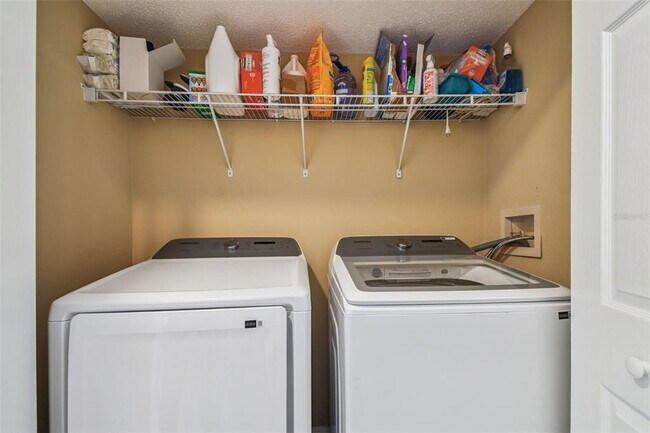 Building Photo - 2822 Mingo Dr