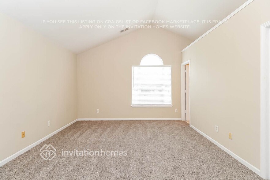 Building Photo - 5420 Wyalong Dr