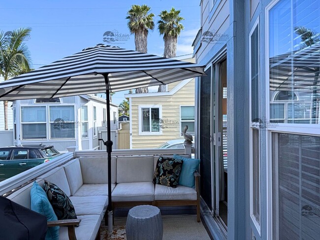 Building Photo - Steps to the sand in Encinitas, your two b...