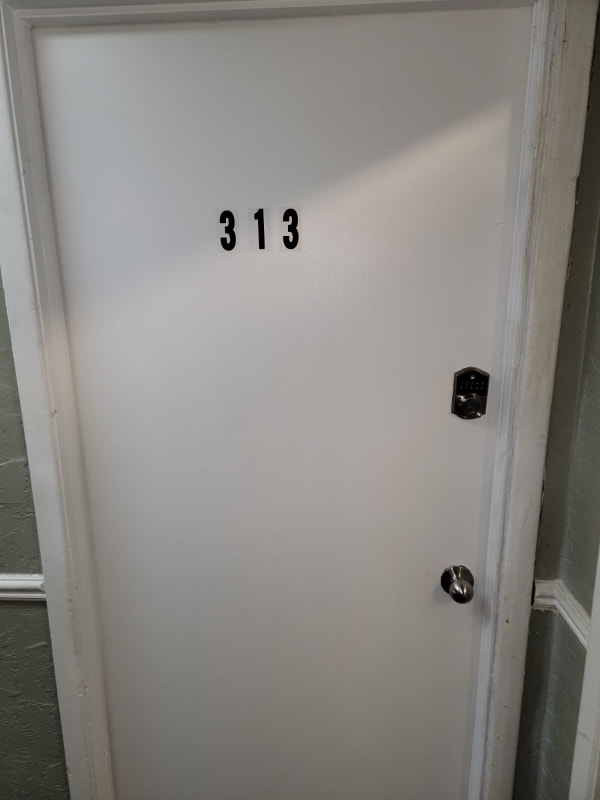 Building Photo - 13420 Euclid Ave