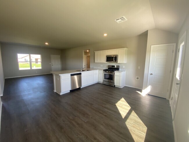 Building Photo - 16239 S 88th E Ave