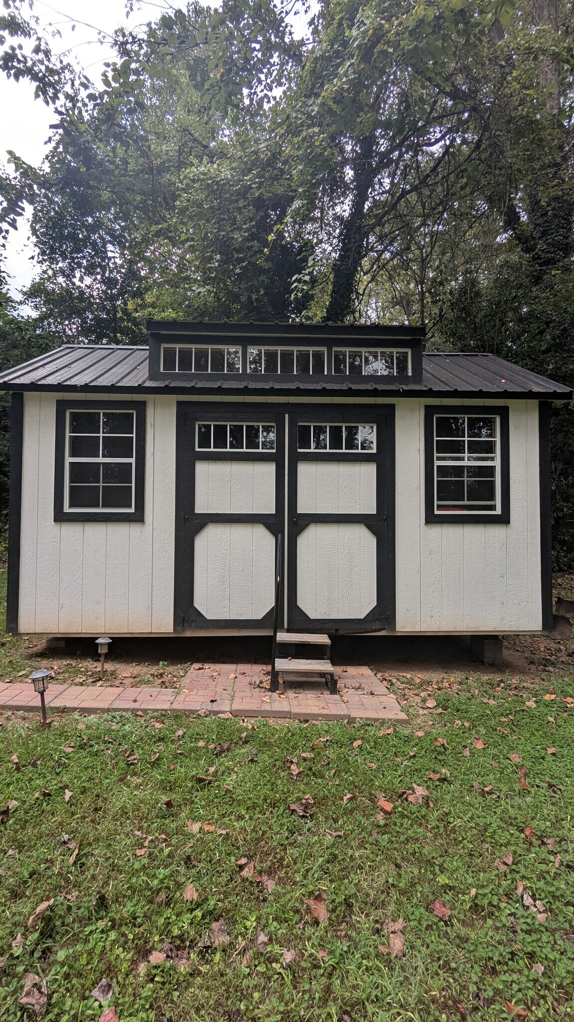 Yoga/Meditation/Workout Studio. - 3182 Latona Dr SW