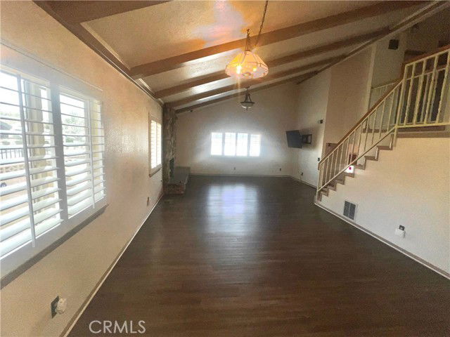 Building Photo - 39812 Golfers Dr