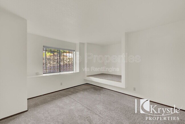 Building Photo - 101 Nashville Ln