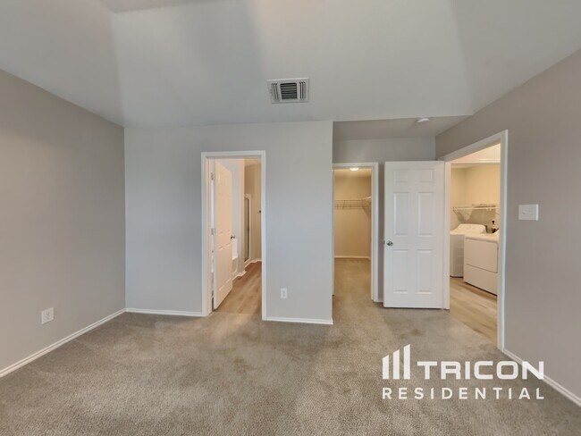 Building Photo - 4128 Whisper Point