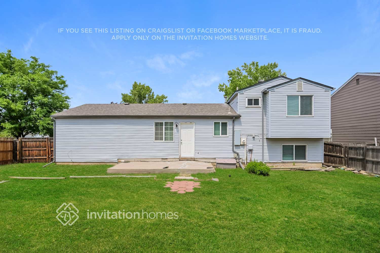 Building Photo - 1240 W 135th Dr