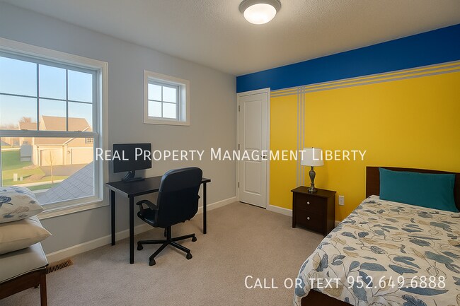 Building Photo - 7426 Ridge Creek Trl