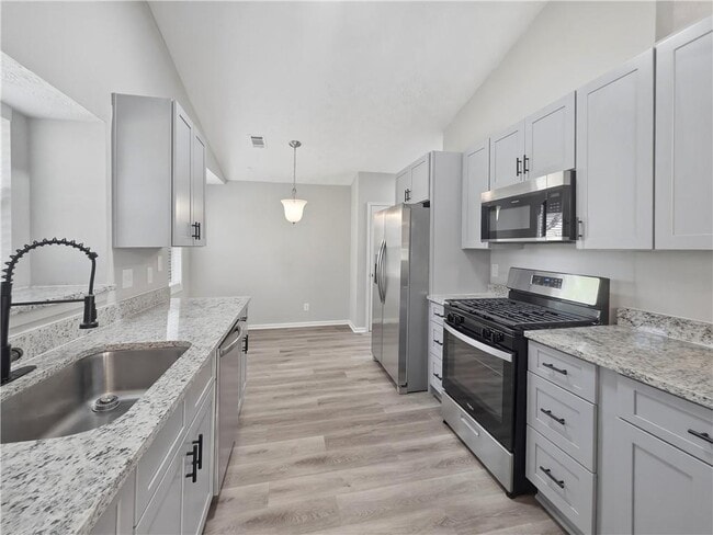 Building Photo - 3355 Tia Trace NW