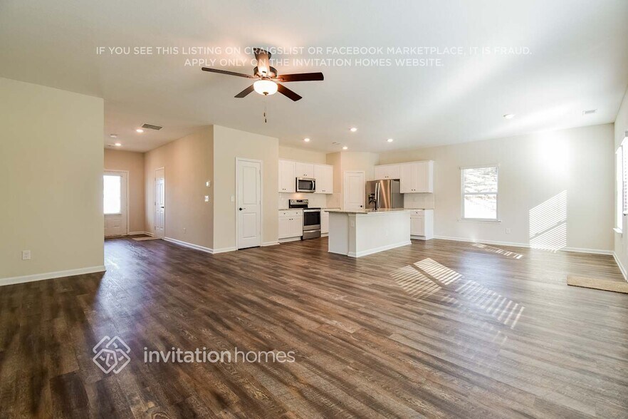 Building Photo - 6227 Nathaniel Ln