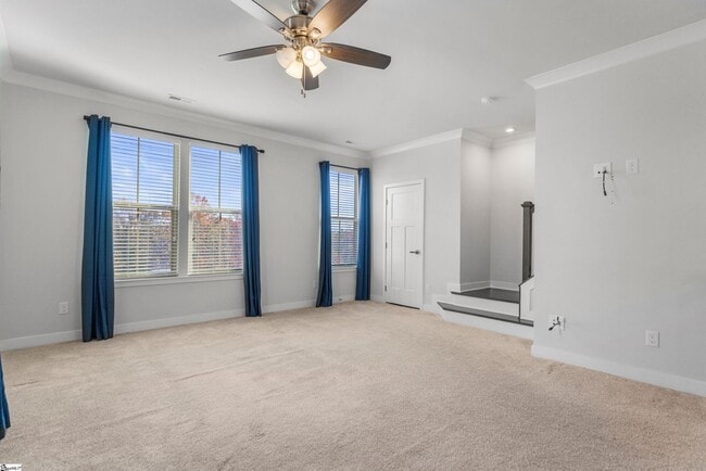 Building Photo - 23 Itasca Dr