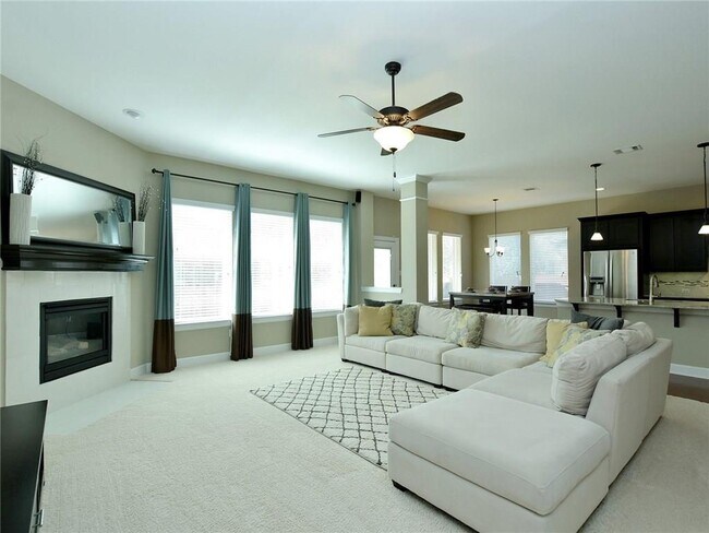 Building Photo - 104 Azimuth Dr