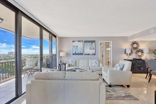 Building Photo - 4200 N Ocean Dr