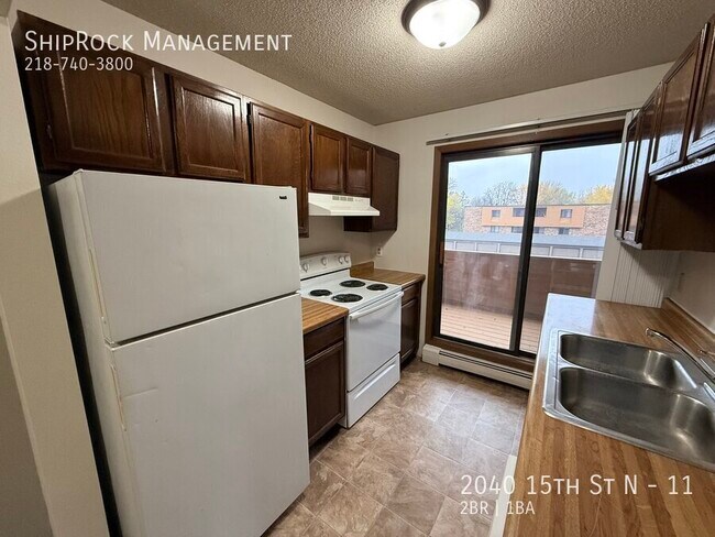 Building Photo - 2040 15th St N