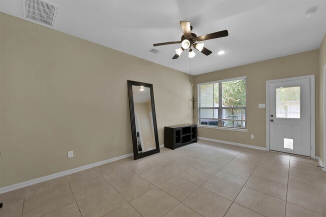 Building Photo - 210 Cheswood Forest Pl