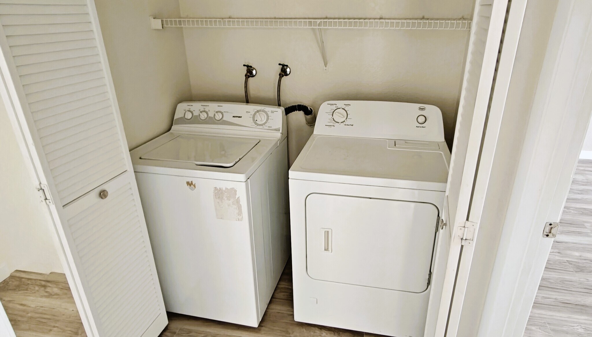 Laundry Closet - 371 Lander Dr