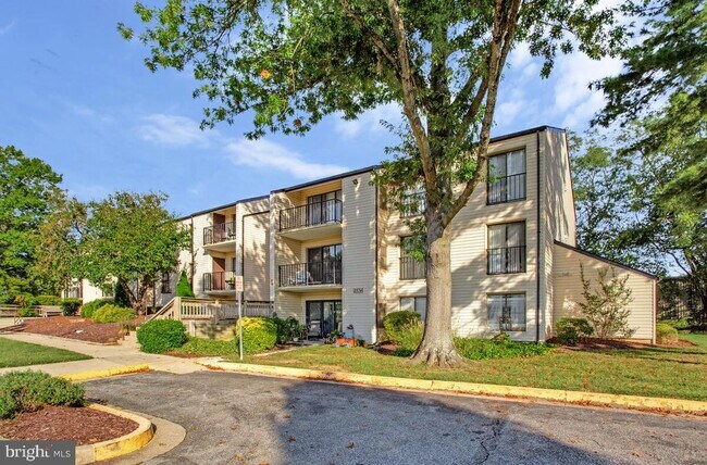 Building Photo - 2574 Riva Rd