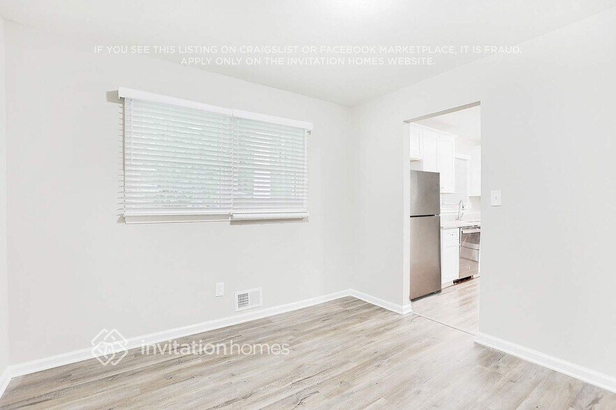 Building Photo - 3018 Battle Forrest Dr