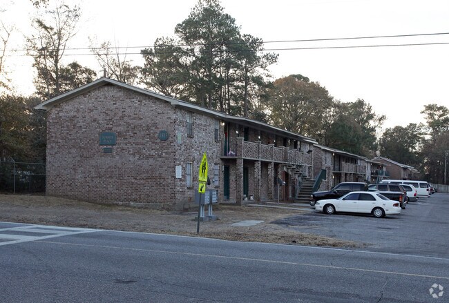 Building Photo - Sumner Place Apartments