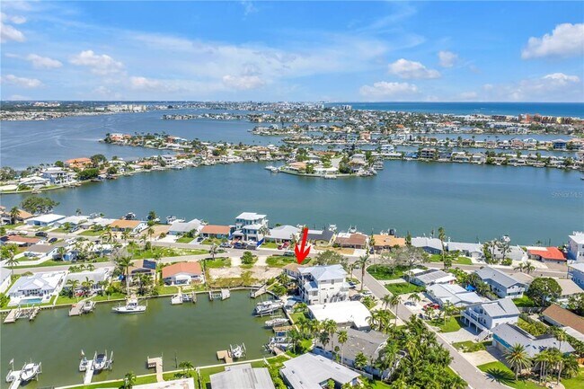 Building Photo - 17601 Sterling Terrace