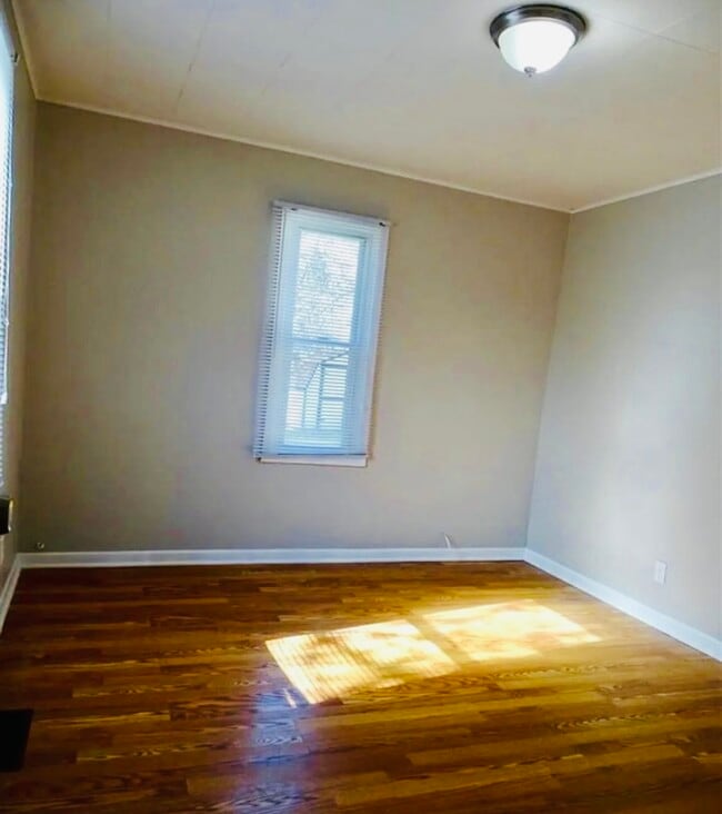 Primary Photo - 20525 Woodward St