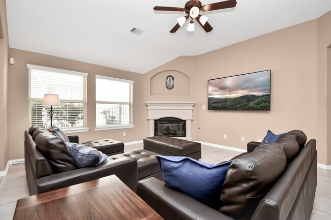 Building Photo - 7 Tidwilow Pl