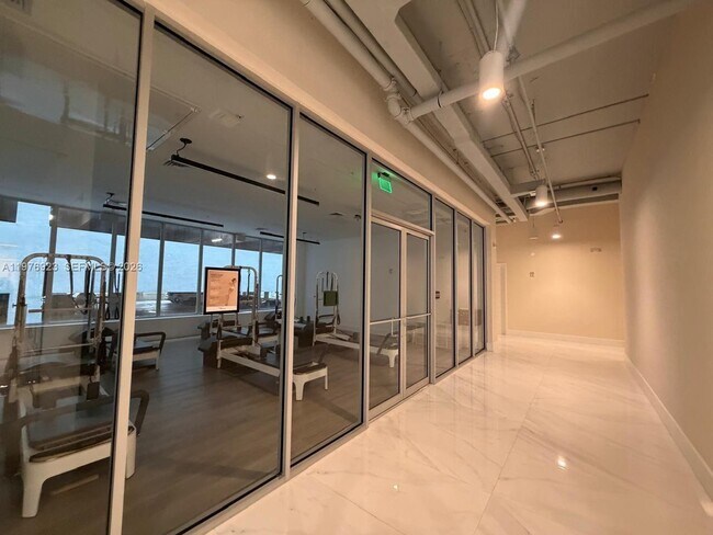 Building Photo - 7875 NW 107th Ave