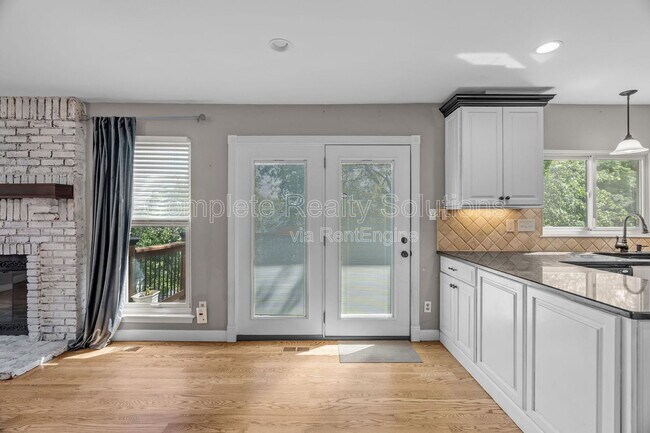 Building Photo - 16610 Green Needle Ct