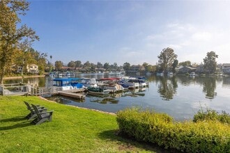 Building Photo - 1158 S Westlake Blvd