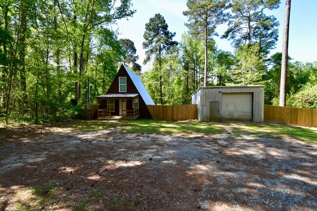 Building Photo - 1 Bedroom House in Ruston With Lots of Upd...