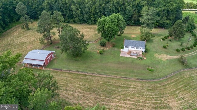 Building Photo - 18136 Pepmeier Hill Rd