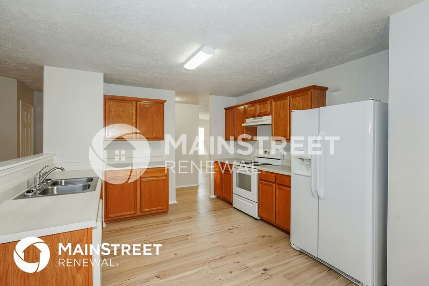 Building Photo - 2846 Meadow Gln
