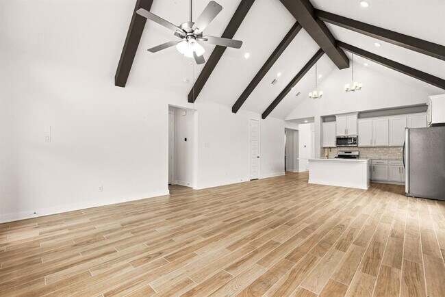 Building Photo - 801 Laguna Grn Ln