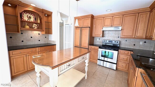 Building Photo - 9615 Halyards Ct