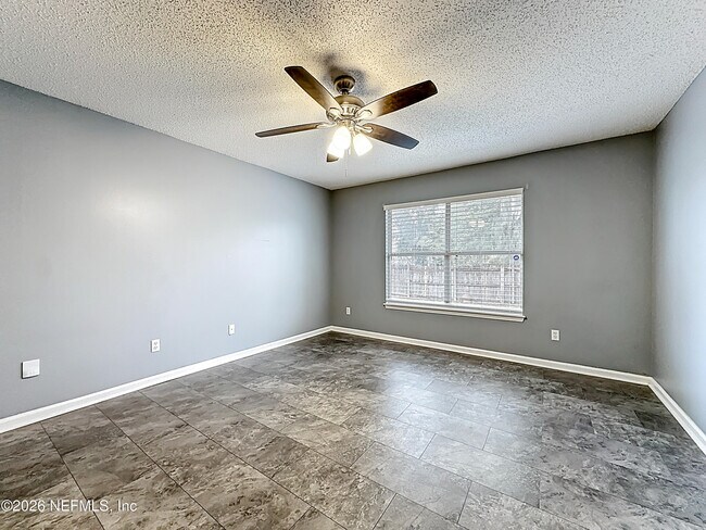 Building Photo - 3020 Golden Pond Blvd