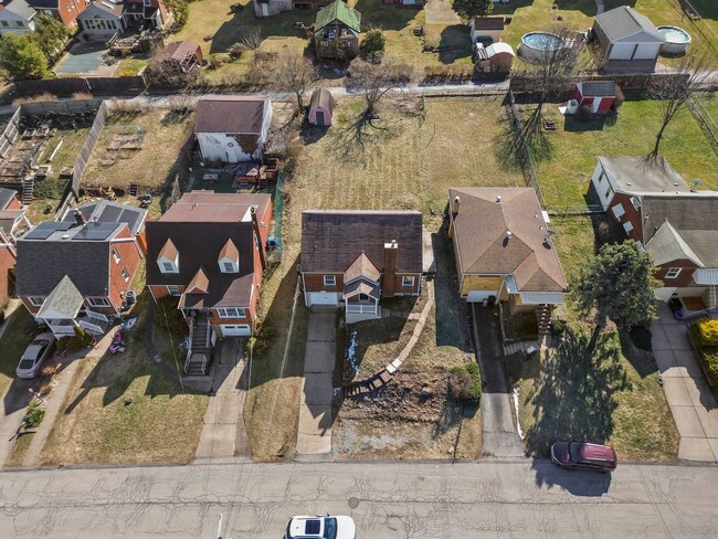 Building Photo - READY for Move-In! Fully RENOVATED 3 bedroom in WEST MIFFLIN! COME CHECK IT OUT!