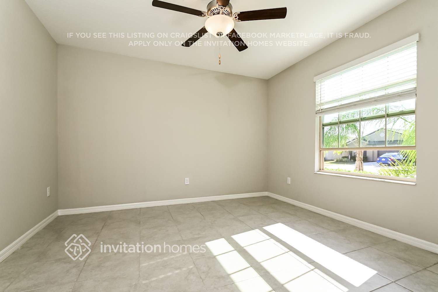 Building Photo - 1540 Blue Rose Dr