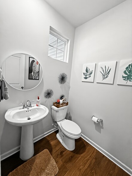 Building Photo - 14013 Castle Nook Dr