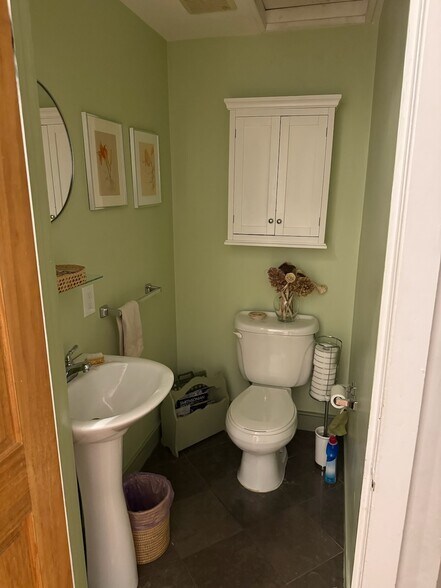 Building Photo - 3605 Hamilton St