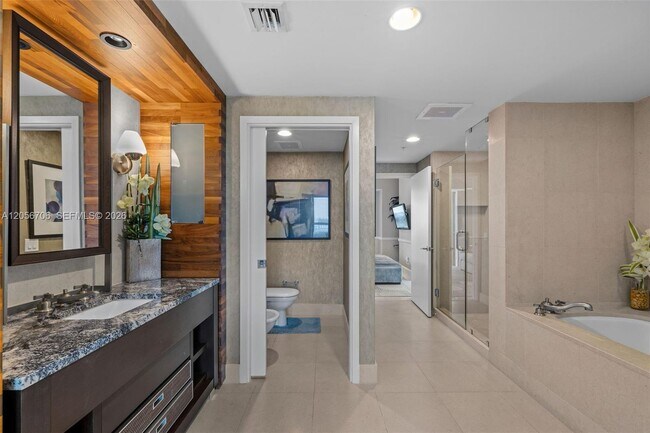 Building Photo - 6899 Collins Ave