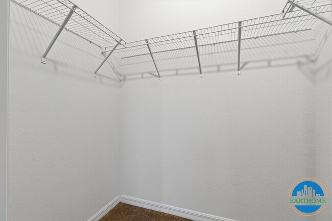 Building Photo - 3815 Rippaso Pl