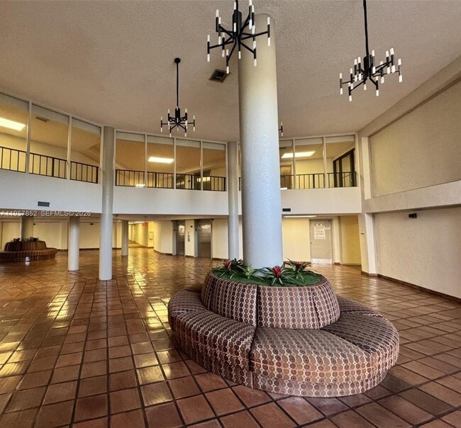 Building Photo - 5800 SW 127th Ave