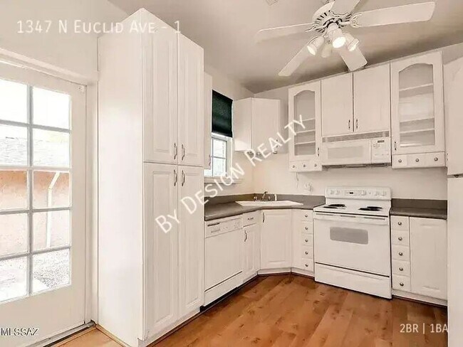 Building Photo - 1347 N Euclid Ave